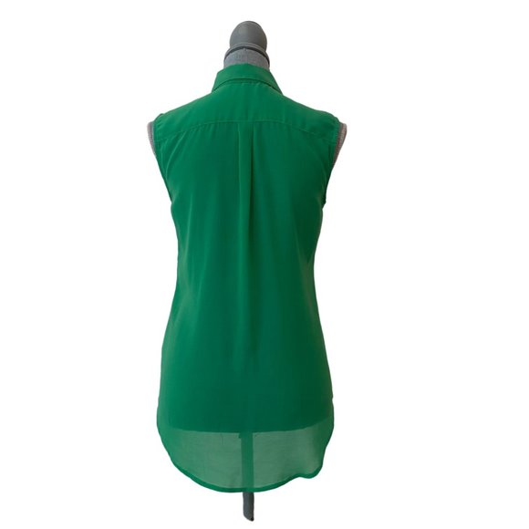 ReneeC Sleeveless blouse - Picture 3 of 4